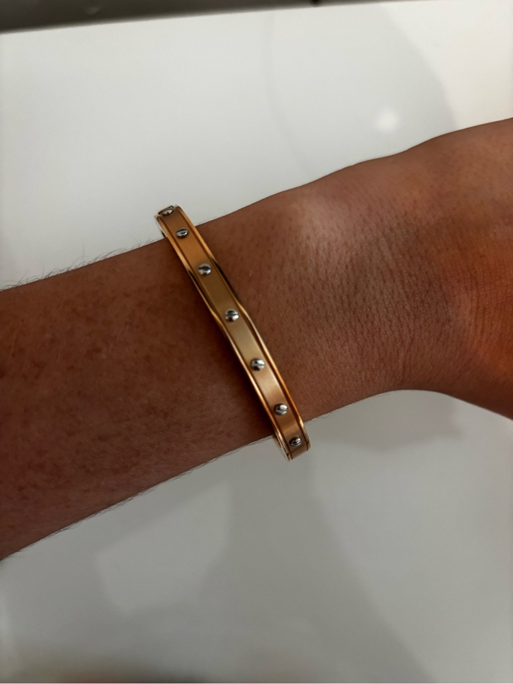 Henri Bendel petite bangle in rose gold